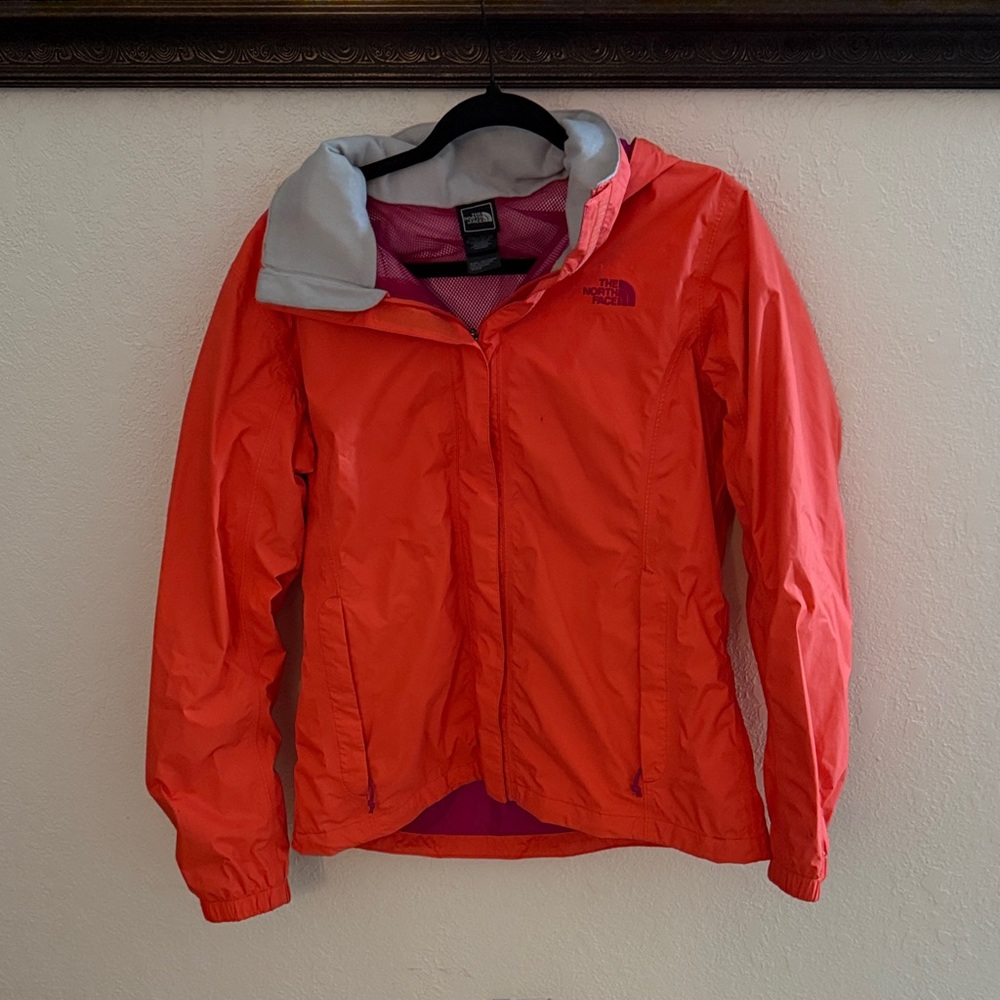 THE NORTH FACE hot pink windbreaker size L